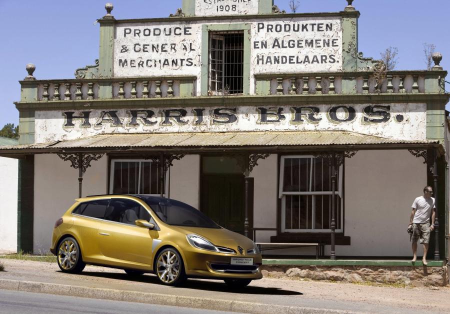  Renault Clio Grand Tour Concept 2007 года  (фото 24 из 44)